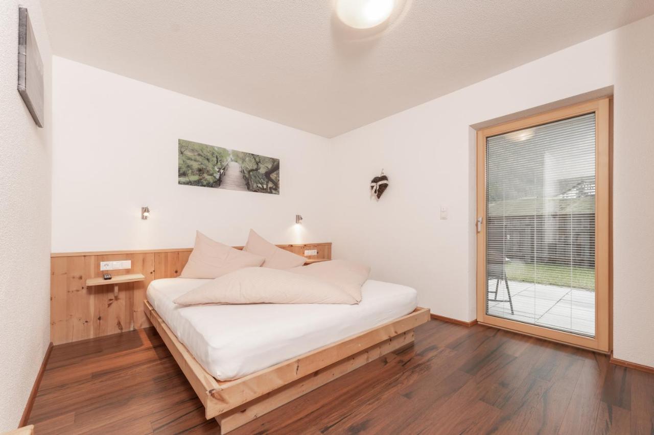 Aparthotel Ambiente Umhausen Ngoại thất bức ảnh