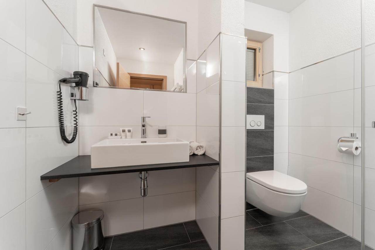 Aparthotel Ambiente Umhausen Ngoại thất bức ảnh