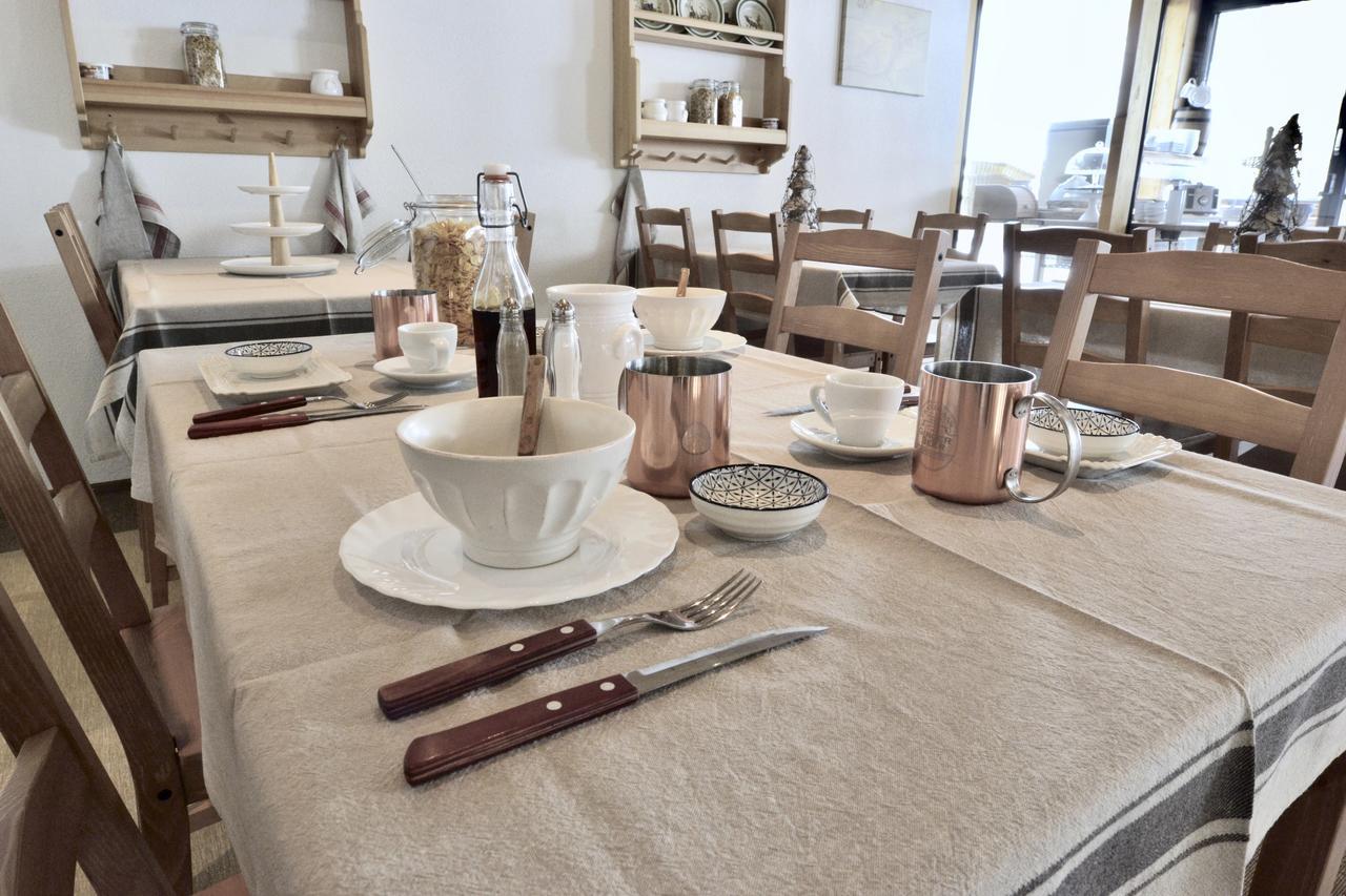 Aparthotel Ambiente Umhausen Ngoại thất bức ảnh